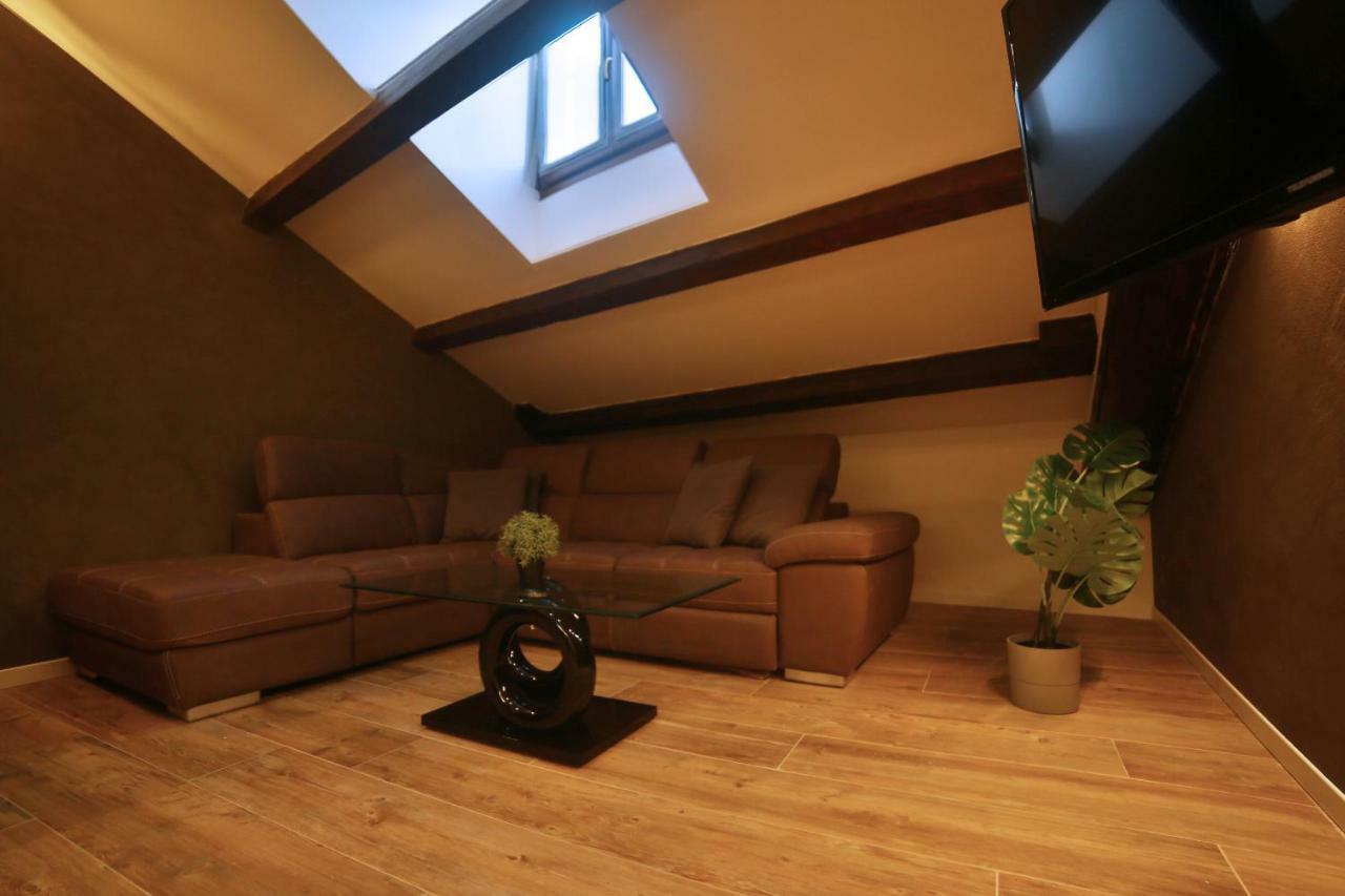 Ferienwohnung Moscova Attic Near Duomo Mailand Exterior foto